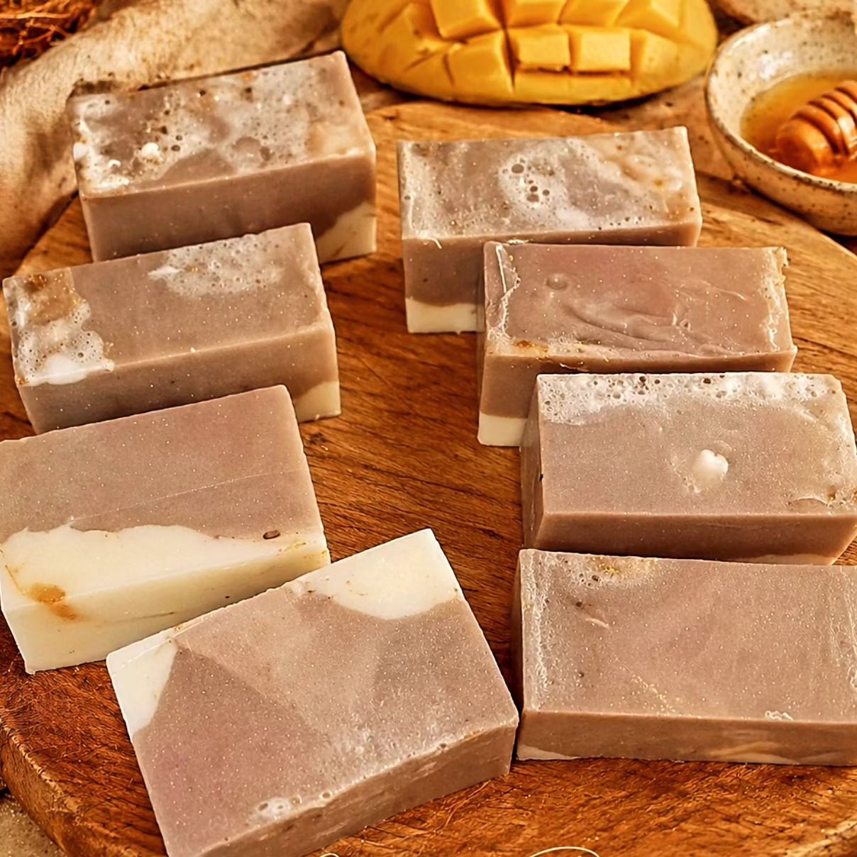 Savon Artisanal – Miel & Mangue
